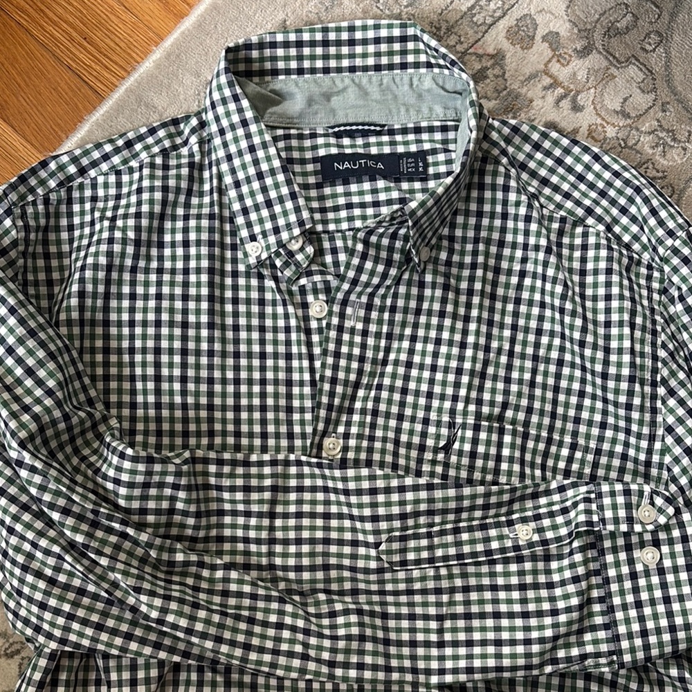 Nautica Men's Black and White Checkered Shirt